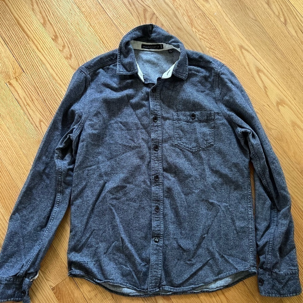 William Rast button down shirt - Picture 1 of 6